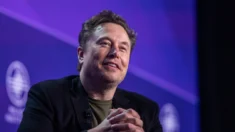 ANÁLISE: Elon Musk junta-se oficialmente à batalha da IA e prevê perdas de empregos humanos