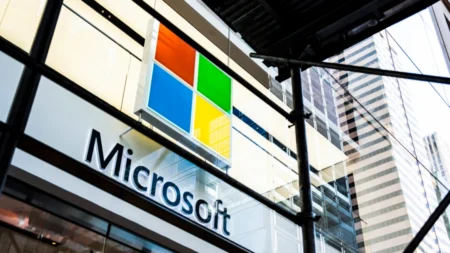 Microsoft anuncia investimento de R$ 14,7 bilhões em nuvem e IA no Brasil