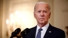 Biden reconhece que pode não conseguir salvar sua candidatura, diz jornal