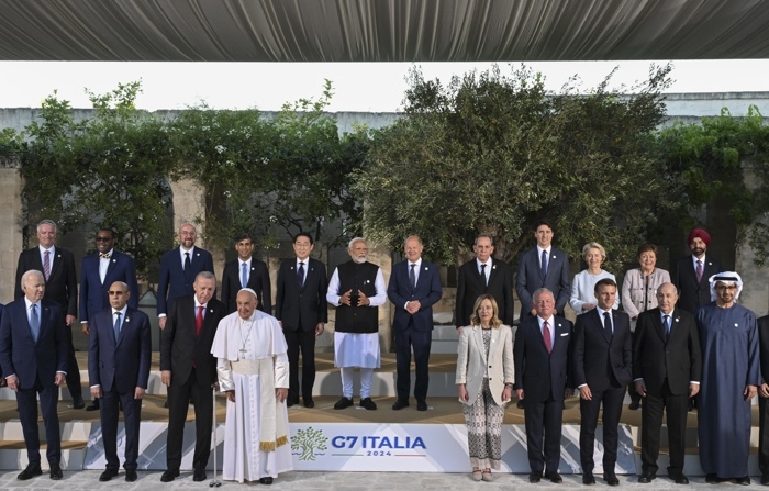 Líderes em reunião do G7 (EFE/EPA/CIRO FUSCO)