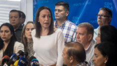 María Corina Machado denuncia prisão de 2 colaboradores de campanha opositora na Venezuela