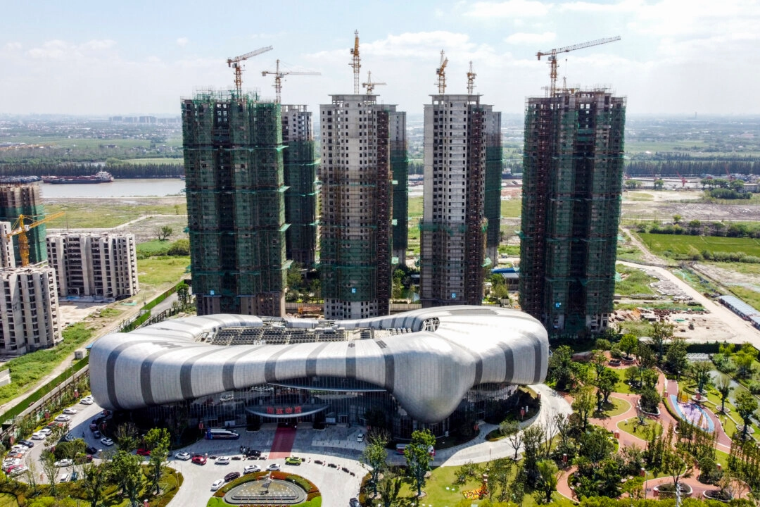 Vendas de casas na China caem mais de 30% nos últimos cinco meses, apesar dos esforços de resgate de Pequim