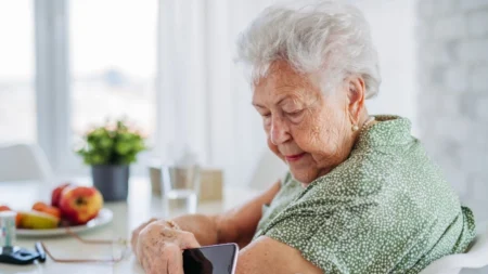 Gerenciar o sofrimento melhora a vida e a saúde de pessoas com diabetes tipo 1