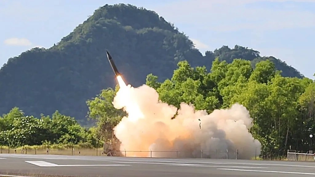 Novo míssil do Exército dos EUA está preparado para virar o jogo no Pacífico