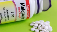 Melatonina pode reduzir risco de degeneração macular relacionada à idade, sugere novo estudo
