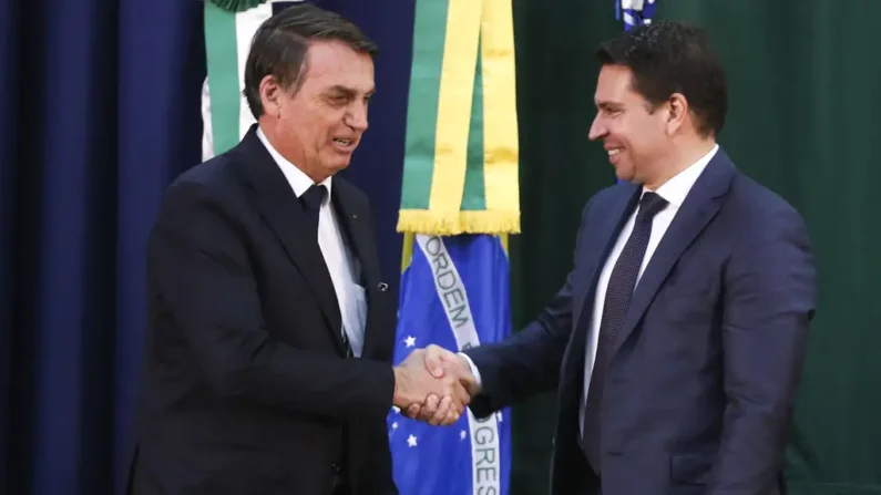 Foto de arquivo de Jair Bolsonaro e Alexandre Ramagem em  11/07/2019  (Foto: Valter Campanato/Agência Brasil)