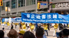 Praticantes do Falun Gong na China recebem dobro da pena média de prisão, segundo estudo