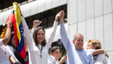 Machado e González Urrutia pedem que a polícia e os militares impeçam “golpe” de Maduro