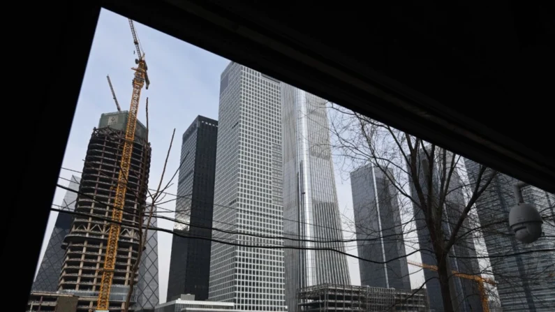 Arranha-céus são vistos no distrito comercial central de Pequim em 18 de janeiro de 2019. (Greg Baker/AFP via Getty Images)
