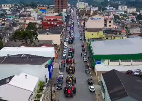 Produtores rurais do Rio Grande do Sul se mobilizando em Porto Alegre (Imagem: Reprodução/Redes Sociais via @sosagrors)