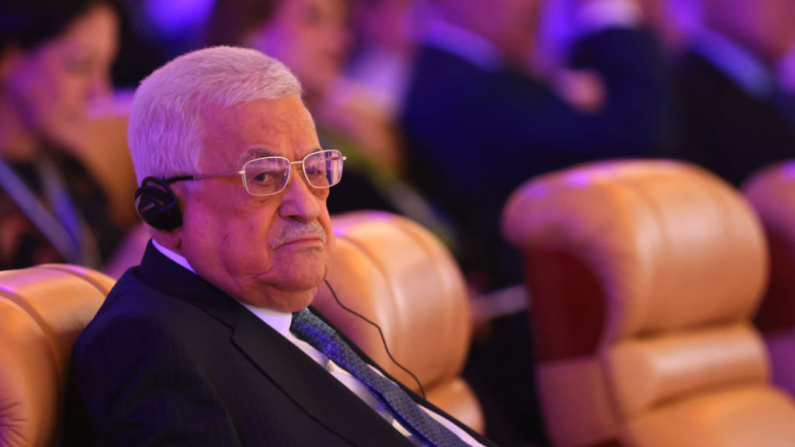 Mahmud Abbas participa da Reunião Especial do Fórum Econômico Mundial em Riad, em 28 de abril de 2024 (Foto: FAYEZ NURELDINE/AFP via Getty Images)