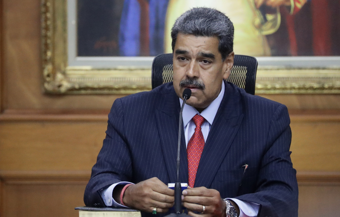 Foto de arquivo do presidente da Venezuela, Nicolas Maduro, durante entrevista coletiva no Palácio Miraflores, em Caracas (EFE/Ronald Peña R.)