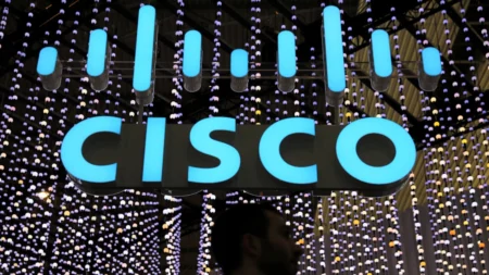 Cisco vê recuperação na demanda por equipamentos e corta 7% dos empregos em todo o mundo