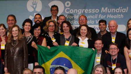 Congresso internacional reúne “Médicos Pela Vida” de 13 países em São Paulo