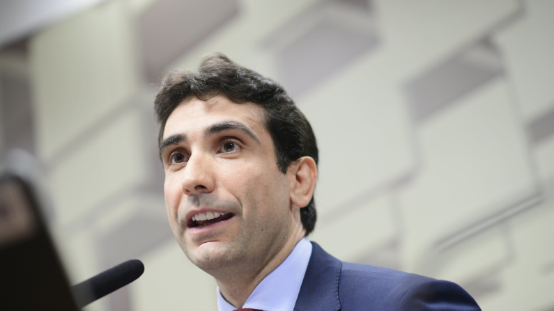 À mesa, em pronunciamento, indicado para o cargo de diretor de Política Monetária do Banco Central, economista Gabriel Galípolo (MSF 27/2023) (Foto: Pedro França/Agência Senado)