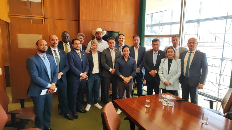 (Reunião de deputados da oposição onde foi tratado sobre possíveis crimes do ministro Alexandre de Moraes, no dia 3 de setembro de 2024 (Foto: Apolos Neto)