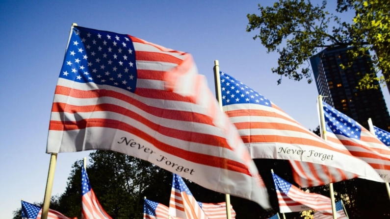 O Memorial do 11 de setembro serve como um lembrete não apenas das vidas perdidas, mas também da capacidade que os americanos têm de se unir diante da tragédia (lucianojoaquim/Getty Images)