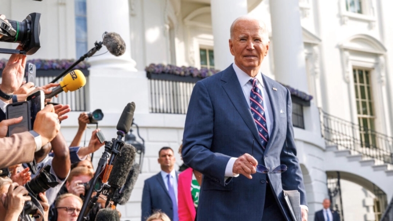 O presidente Joe Biden fala durante um evento no South Court Auditorium no Eisenhower Executive Building da Casa Branca em 3 de setembro de 2024 (Imagens de Alex Wong/Getty)