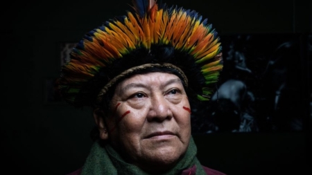 Líder Yanomami acusa governo de mentir sobre luta contra madeireiros e garimpeiros e pede ajuda internacional