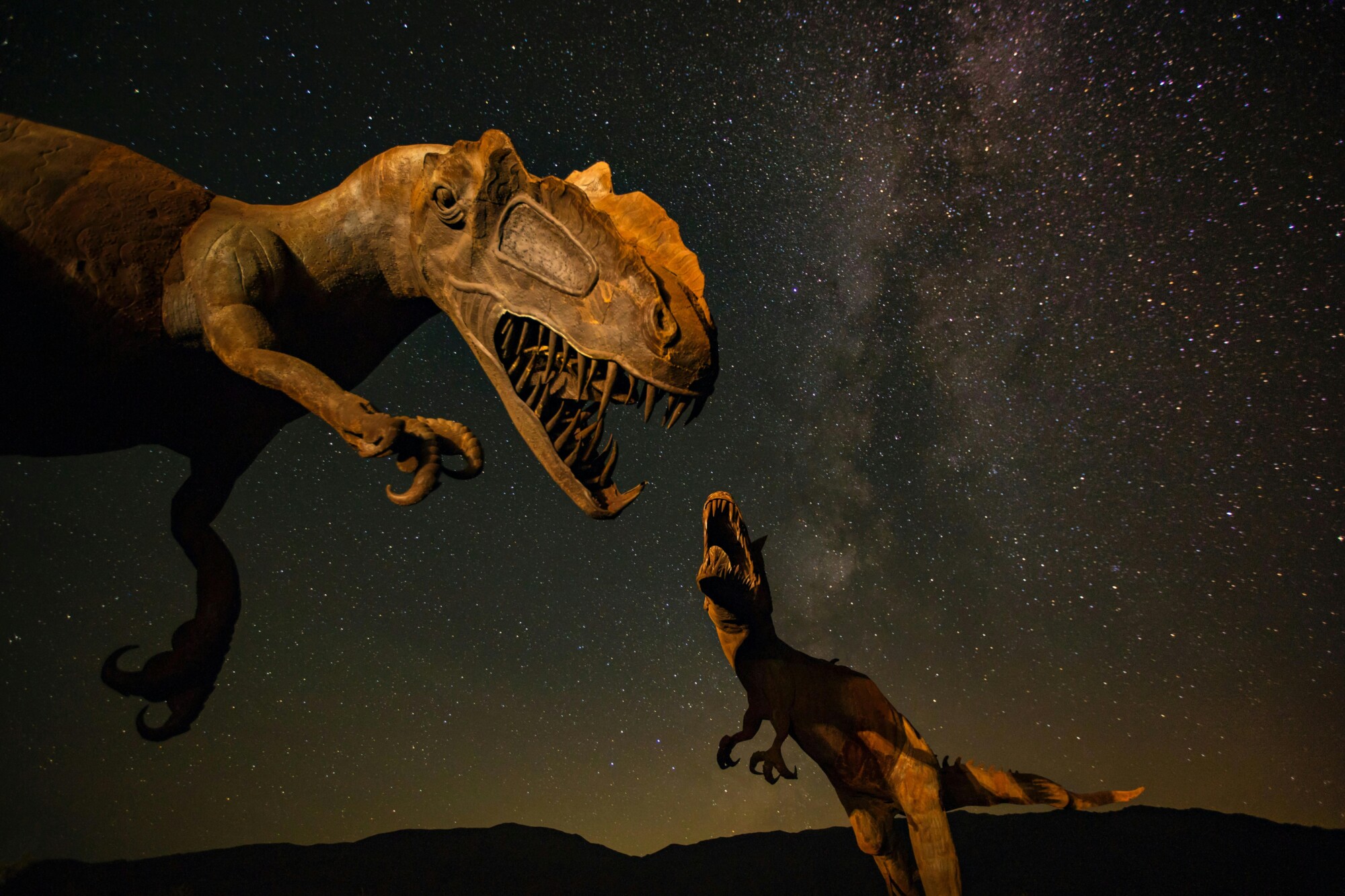 Cientistas revelam impacto duplo de asteroides que extinguiu dinossauros