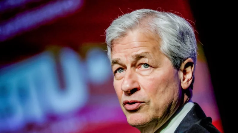 CEO do JPMorgan Chase, Jamie Dimon, em Washington, em 9 de abril de 2019 (Jeenah Moon/Reuters)
