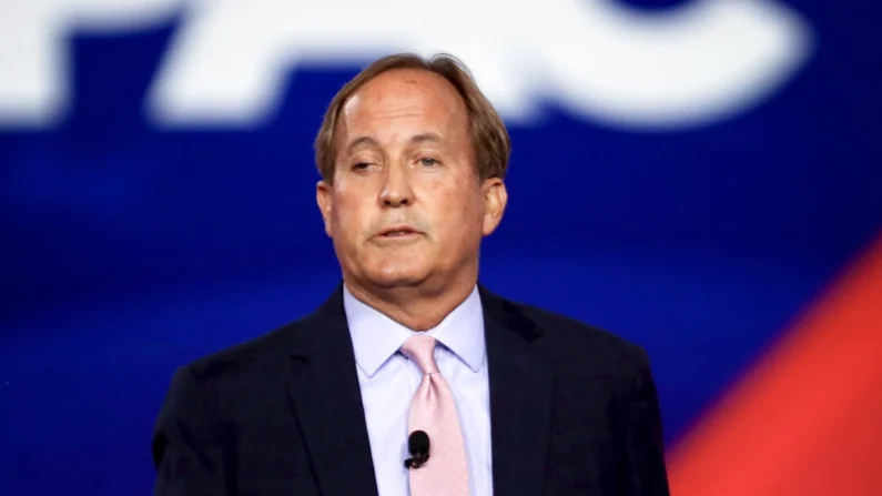 O procurador-geral do Texas, Ken Paxton, fala na Conferência de Ação Política Conservadora em Dallas em 5 de agosto de 2022. (Bobby Sanchez/Epoch Times)