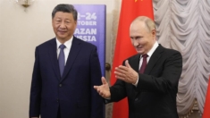 Xi defende amizade entre China e Rússia apesar de situação internacional turbulenta