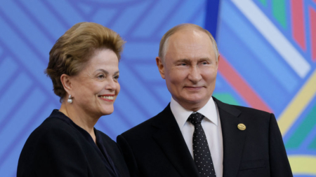 Putin sugere que Dilma Rousseff continue na presidência do Banco dos BRICS