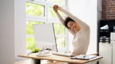 Por que as standing desks não são a cura e o que realmente funciona