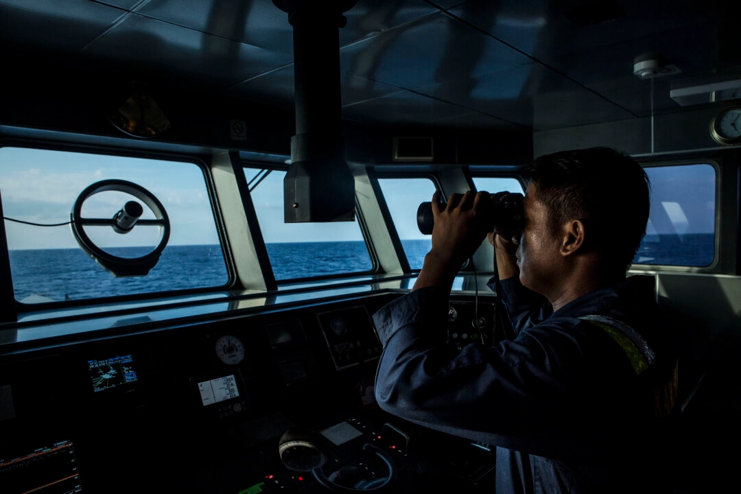 Indonésia diz que afastou navio da guarda costeira chinesa em águas disputadas