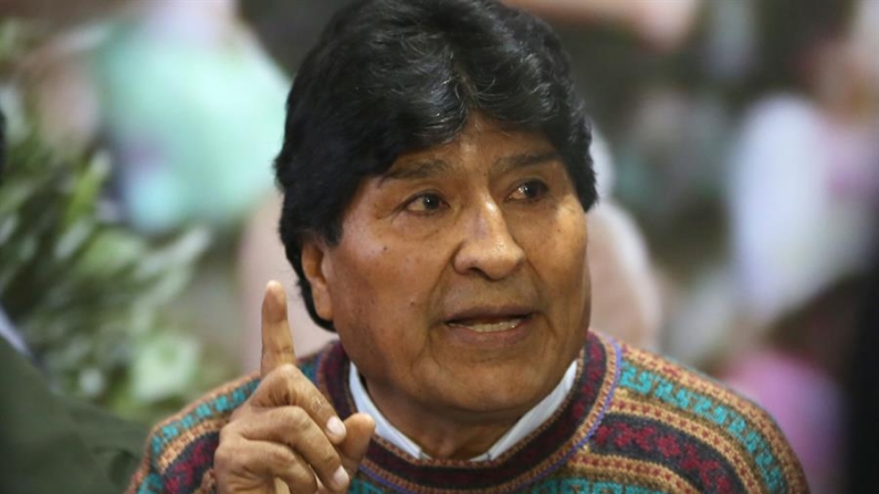 Foto de arquivo do ex-presidente boliviano Evo Morales durante uma coletiva de imprensa em La Paz (EFE/ Luis Gandarillas FILE)
