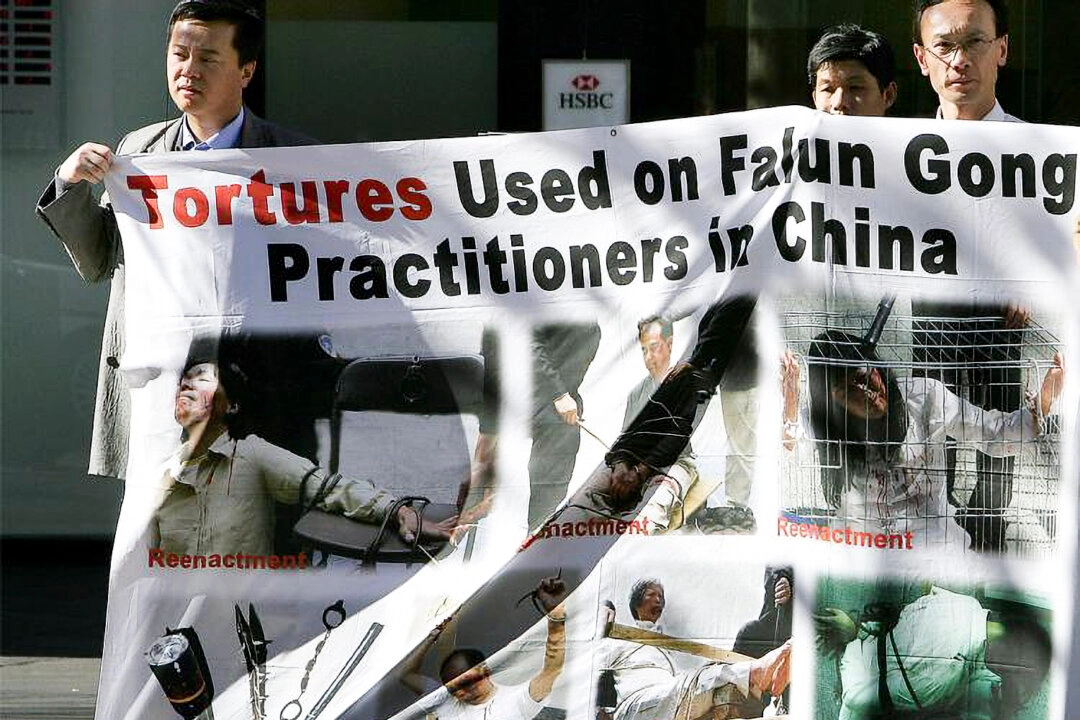 Perseguição aos adeptos do Falun Gong continua, com milhares de pessoas presas e torturadas neste ano