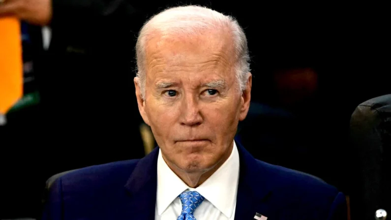 O presidente dos EUA, Joe Biden, participa da sessão de abertura da Cúpula do G20 no Rio de Janeiro, Brasil, em 18 de novembro de 2024. (Pablo Porciuncula/AFP via Getty Images)
