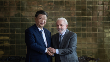 Lula e Xi Jinping decidem aprofundar diálogo entre Mercosul e China