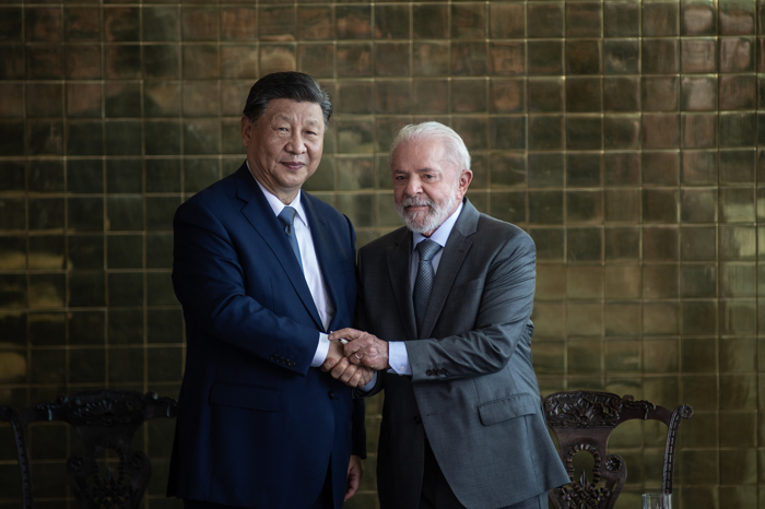 Lula e Xi Jinping decidem aprofundar diálogo entre Mercosul e China