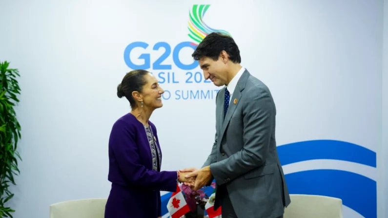 O primeiro-ministro Justin Trudeau participa de reunião com a presidente do México, Claudia Sheinbaum, na Cúpula do G20 no Rio de Janeiro, Brasil, em 18 de novembro de 2024. A Imprensa Canadense/Sean Kilpatrick
