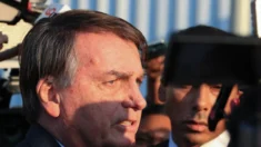 Após pedido de permissão, Moraes autoriza Bolsonaro a participar de missa de 7º dia da mãe de Valdemar Costa Neto