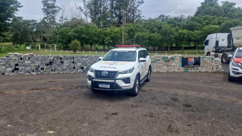 Polícia Militar Rodoviária de São Paulo realizou a maior apreensão de cocaína da história do estado (Foto: Divulgação/Governo de SP)