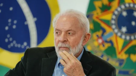 Lula demite Paulo Pimenta e marqueteiro Sidônio Palmeira assumirá Secom do Planalto