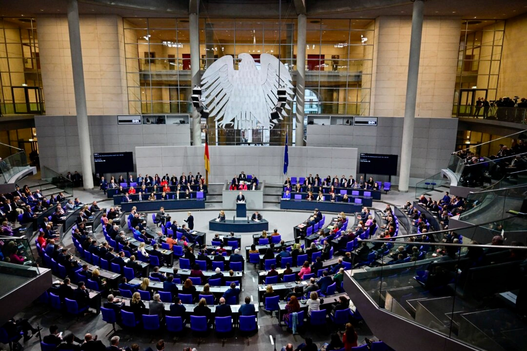 Congressistas alemães apoiam plano para proteger a Suprema Corte de extremistas