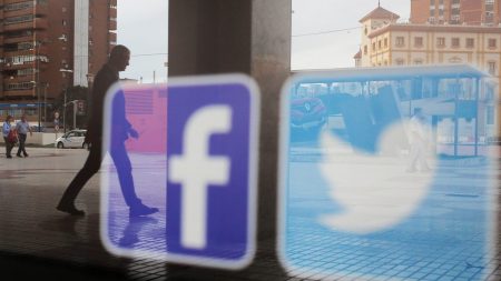 Twitter e Facebook rotulam e limitam publicações de Trump nas eleições dos EUA