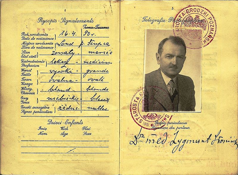 1939 Polish passport issued to Dr. Zygmunt Sloninski, also a major in the army, to be used for travelling to Switzerland to attend an international medical conference. Issued two months before the outbreak of World War Two. A year later he would be murdered by the NKVD. (Huddyhuddy/CC BY-SA 3.0)