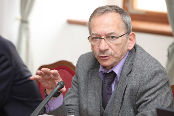 Jaroslav Kubera, orador do Senado Tcheco, em 26 de março de 2014 (Občanská demokratická strana [CC BY 2.0])