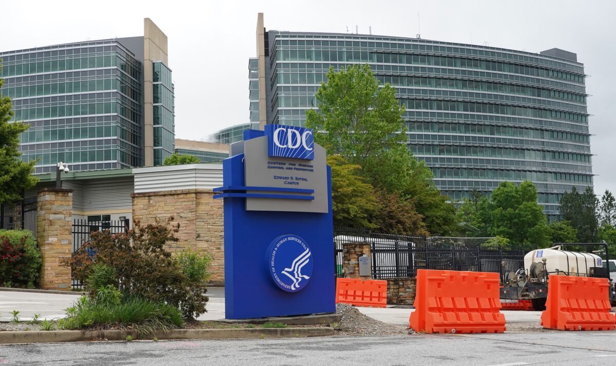 A sede do Centers for Disease Control (CDC) em Atlanta, Geórgia, em 23 de abril de 2020 (Tami Chappell / Getty Images)