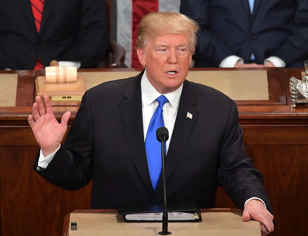 Estados Unidos, Donald Trump, Estado da União, imigração, estilo americano - O presidente norte-americano Donald Trump durante seu discurso do Estado da União no Capitólio em Washington, D.C., em 30 de janeiro de 2018 (Mandel Ngan/AFP/Getty Images)